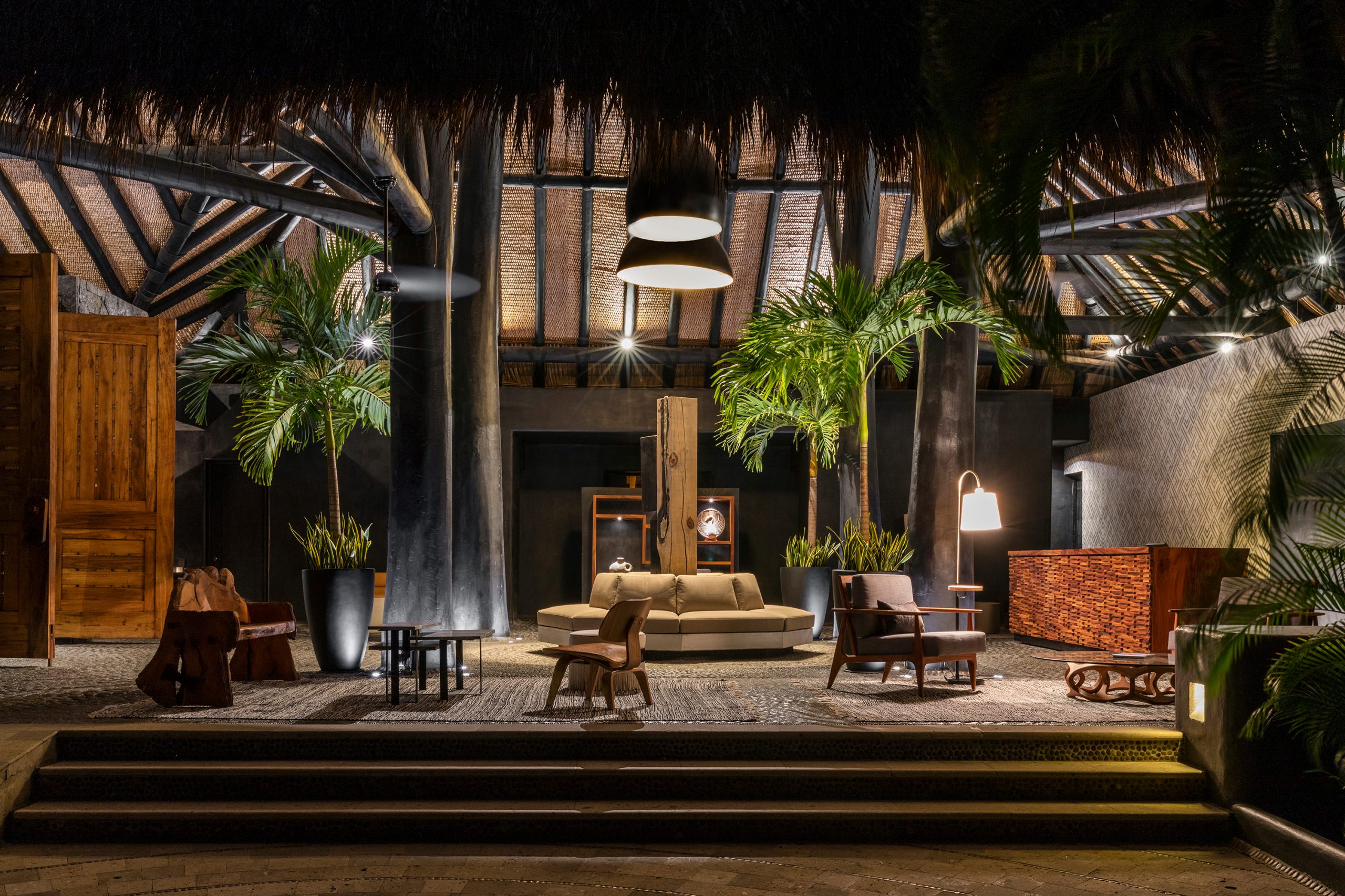 Thompson Zihatenajo - Hotel Photography - Julie Soefer Photography