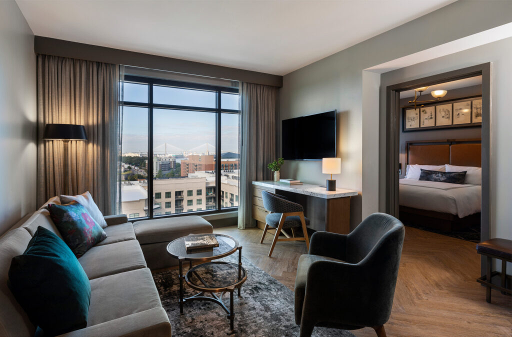 thompson savannah guest room